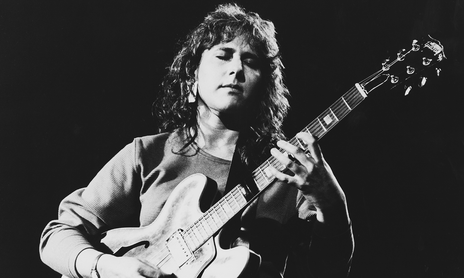 Black and white photograph of Emily Remler