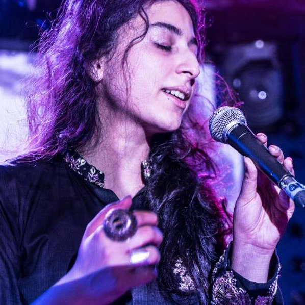 Arooj Aftab